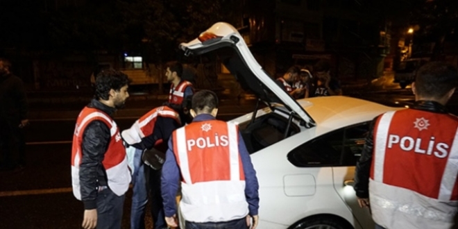 İstanbul'da 3 bin polisle asayiş uygulaması