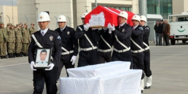Kazada şehit olan polis son yolculuğuna uğurlandı