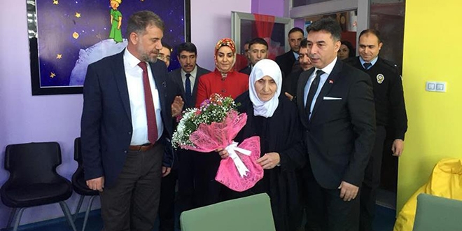 Şehit polisin adı kütüphanede yaşatılacak