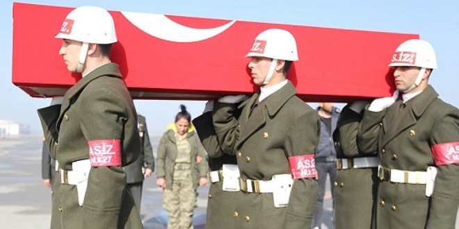 Afrin şehitleri son yolculuklarına uğurlanıyor
