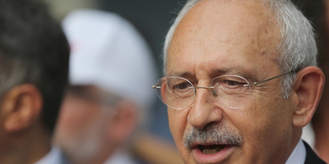 Kılıçdaroğlu'dan şehit ailelerine başsağlığı