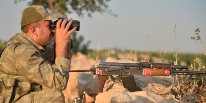 Tecrübeli korucular Afrin yolcusu