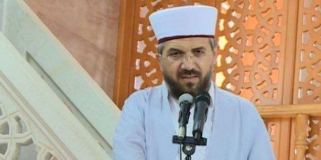 İhsan Şenocak, Diyanet İşleri Başkanlığı'ndaki görevinden istifa etti