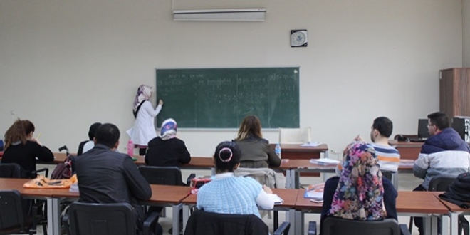 Engelli memur adaylarına ücretsiz EKPSS kursu