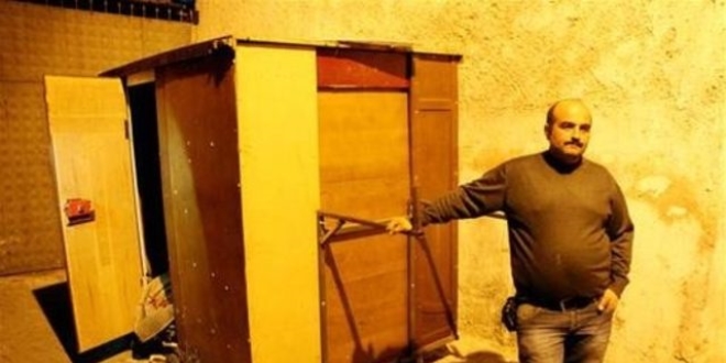 Bakan Çelik, mağdur kız çocuğunun ailesini ziyaret etti