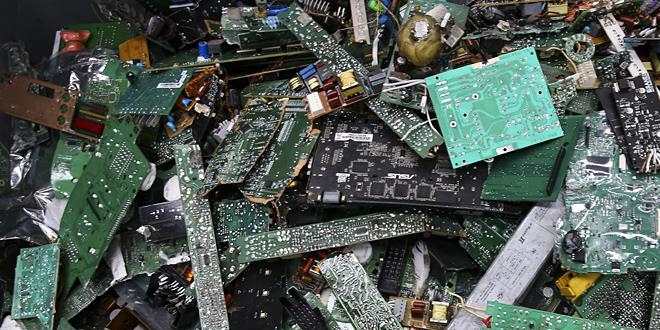 'Bu parayla 3 yerli ve milli otomobil fabrikası kurabiliriz'