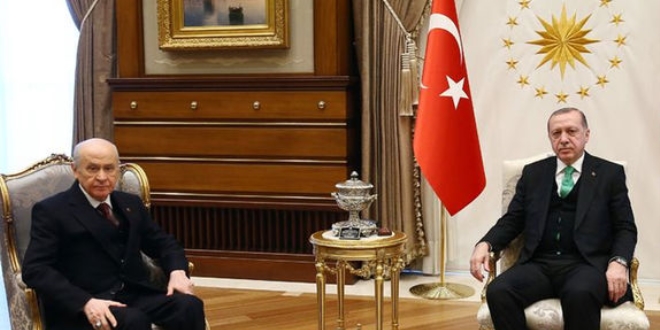 AK Parti-MHP ittifakında 'görünmez ortak' formülü