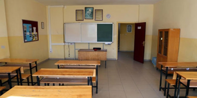 Öğrencisini darp eden öğretmene soruşturma başlatıldı