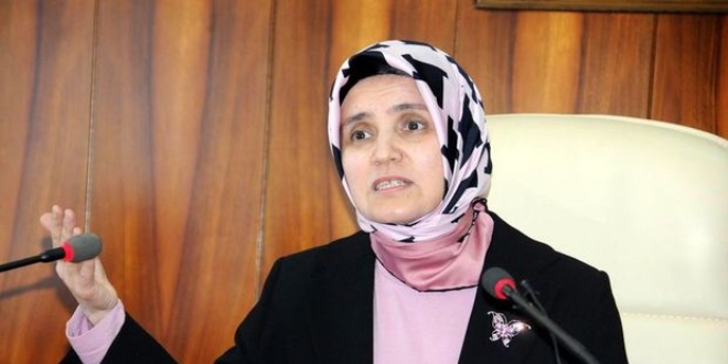FETÖ'den tutuklu eski Rektör Jale Saraç tahliye edildi