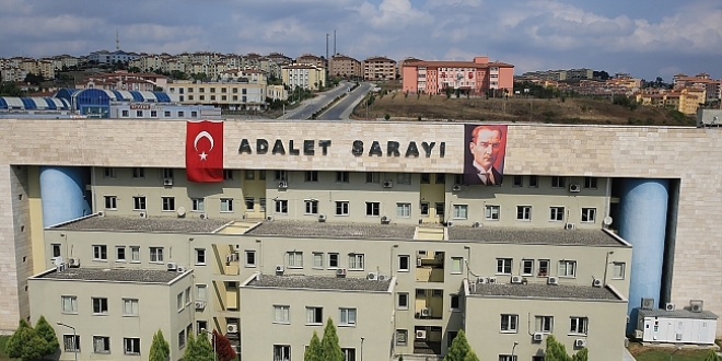 Sakarya'da 3 eski akademisyen tahliye edildi