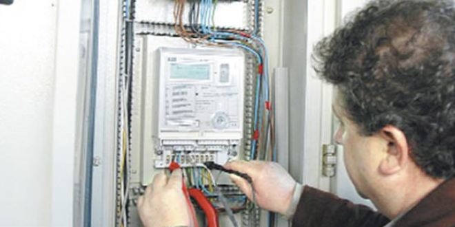 Yeni elektrik abonesinden kesme bağlama bedeli alınabilir mi?