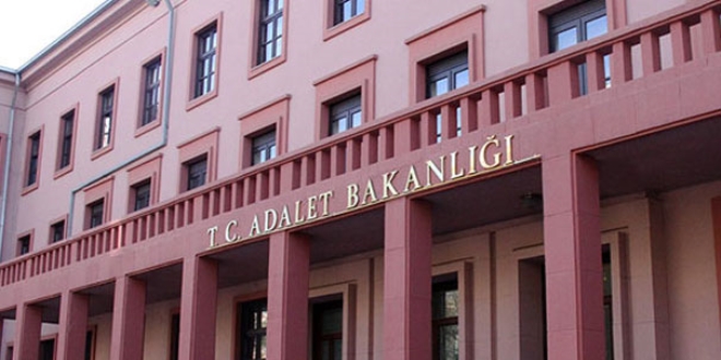 Hakim ve Savcılara Silah Tedariki Hakkında yönetmelik yayımlandı