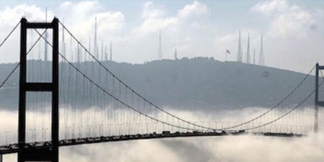 İstanbul Boğazı gemi geçişlerine kapatıldı