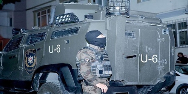 Yol kesip, 'Afrin işgaline son' pankartı açmışlardı...