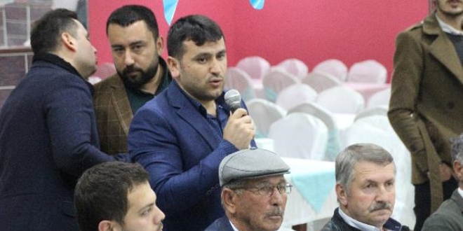 Şehit aileleri ve TÜGVA'lı gençler bir araya geldi