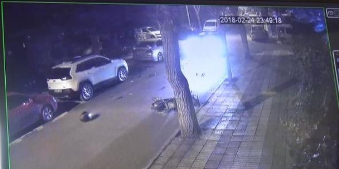 Kazayı gören Vali, polis telsizinden ekipleri çağırdı