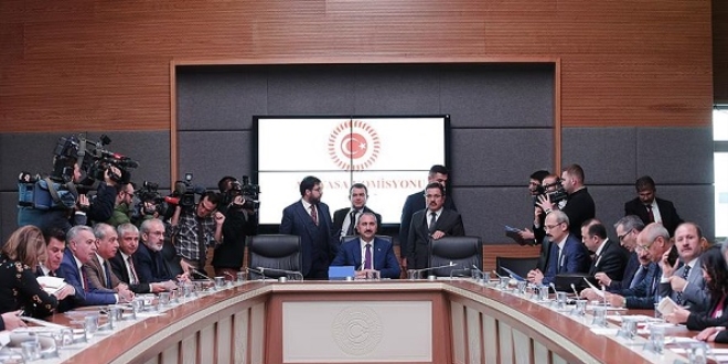 Gül: Partiler ittifak tercihine sahip olacak