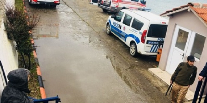 Sinop'ta kuru yük gemisinde patlama: 1 ölü, 1 yaralı