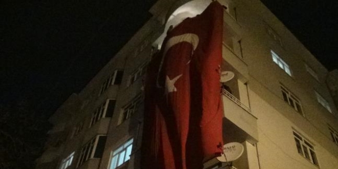 Şehit Rıdvan Çevik'in şahadet haberi Erciş'teki ailesine ulaştı