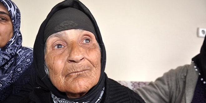 79 yaşında, 10 çocuk ve 50 torunu var ama kimliği yok
