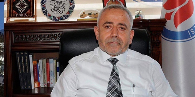 Rektör, 'Oğlunu işe aldı' iddiasına yanıt verdi