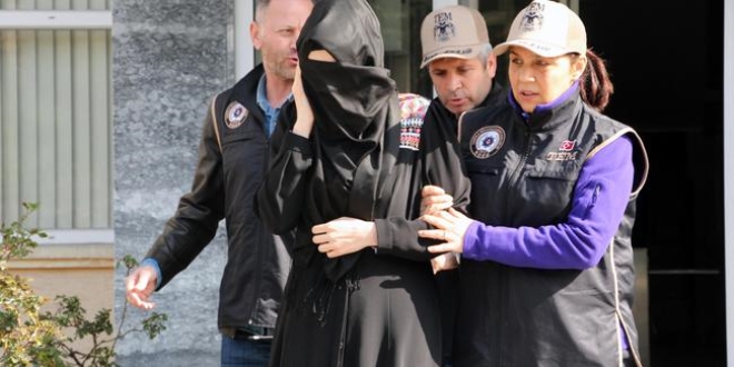 'Kadınların başörtüleri çıkarılıyor' iddiasına açıklama