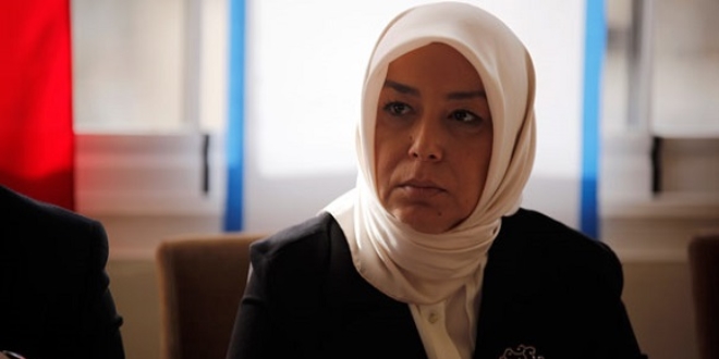 'Başı açık ve kapalı kadınlarımız arasındaki ayrımı kaldırdık'