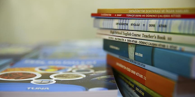 Ders kitapları etkileşimli hale getiriliyor
