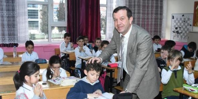 Hem öğretmen hem avukat