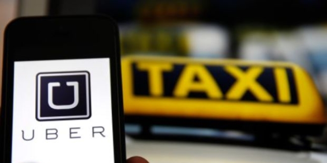 Taksi-UBER kavgası darp iddiasıyla büyüdü