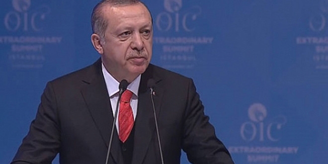 'Toplumu hurafeciler değil gerçek din adamları bilgilendirmeli'