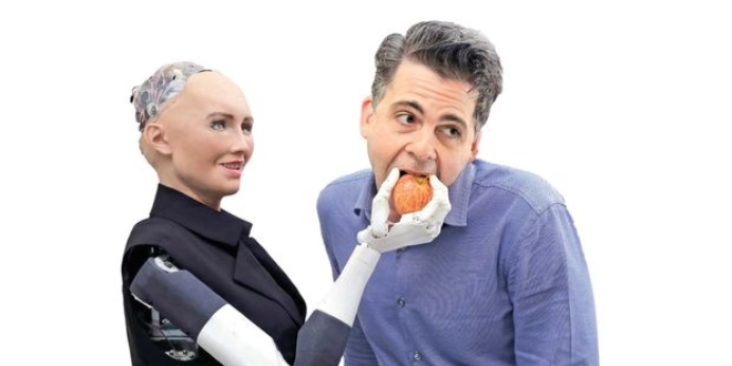 Bahçeli'nin tepki gösterdiği robotun tasarımcısı konuştu