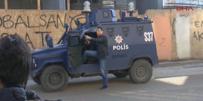 Polisten pazarcıya: Seni alacağım bak!