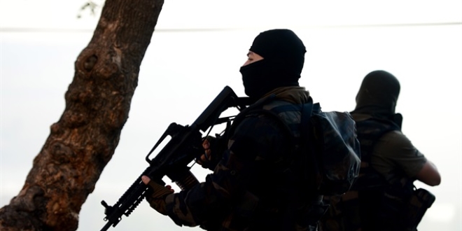 Şırnak'ta 2 terörist teslim oldu