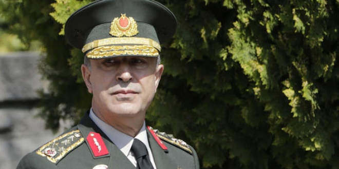 Orgeneral Akar'dan askeri tp camiasna kutlama