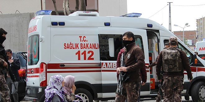 Diyarbakır'daki şehit sayısı 3'e yükseldi
