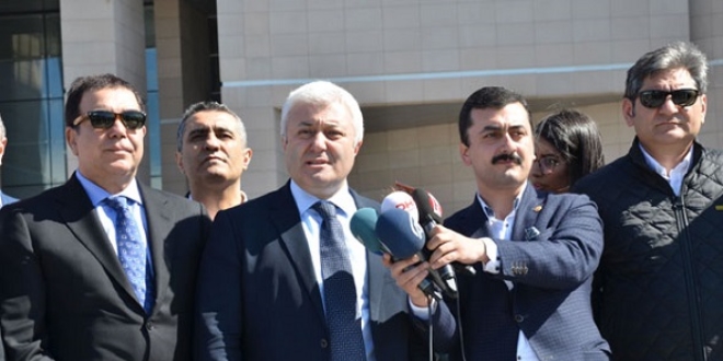 MİT TIR'ları davası ertelendi