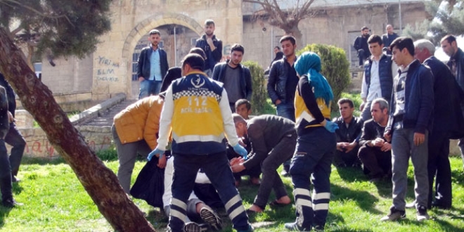 Şanlıurfa'da liselilerin bıçaklı kavgası: 1 yaralı