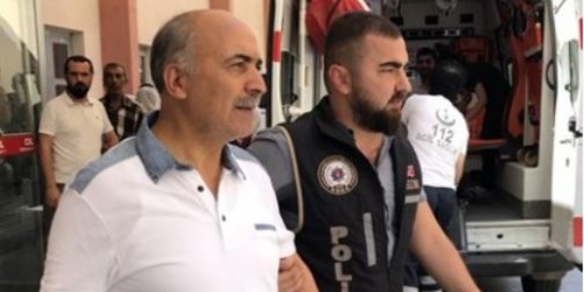 FETÖ'den tutuklu eski rektöre tahliye