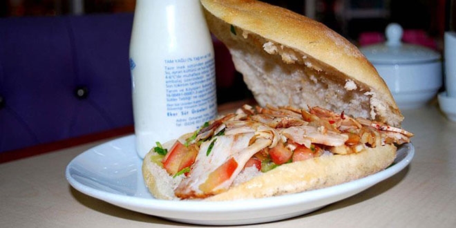 '10 liradan ucuz tavuk döner yemeyin'