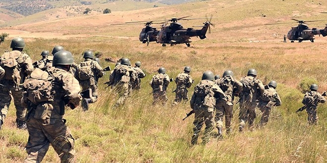 Operasyon başladı! Özel kuvvetler Afrin'de