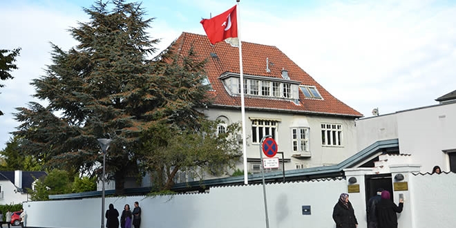 Büyükelçiliğimize çirkin saldırı