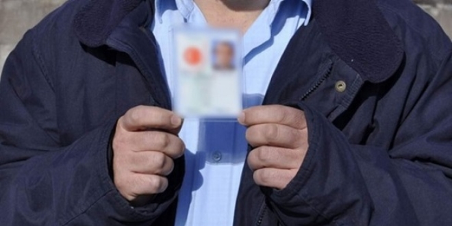 Dolandırıcıların yeni yöntemi! Kimlik fotokopisiyle hesaplar boşalıyor