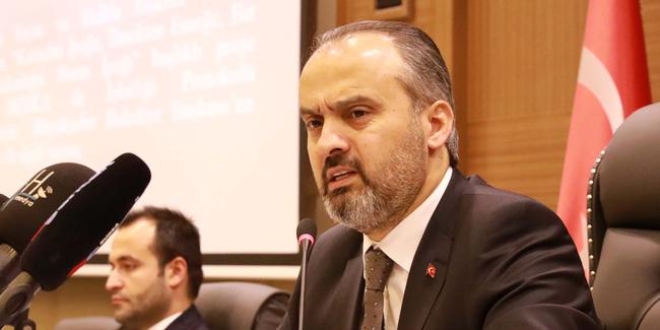 Alkol ile ekmek yan yana satılamayacak