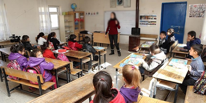 Zorunlu hizmet yükümlüsü öğretmenlerin tespitine başlandı