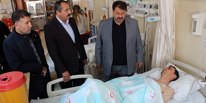 Milli Eğitim Müdürü'nden bıçaklanan okul müdürüne ziyaret