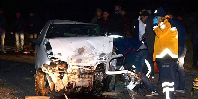 Denizli'de trafik kazası: 1 ölü, 1 yaralı