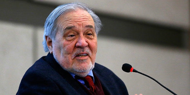 İlber Ortaylı: Wikipedia'yı hiç tavsiye etmiyorum