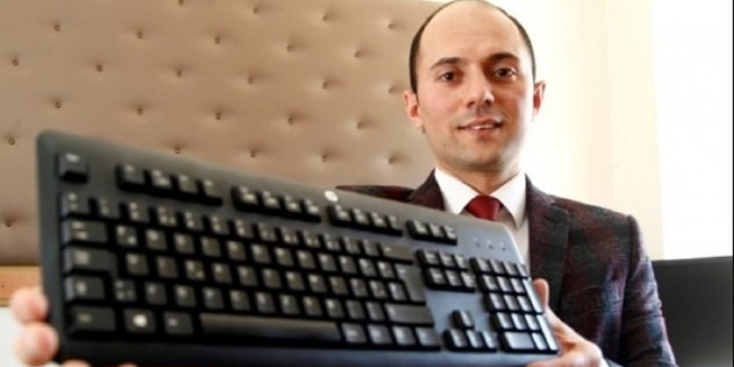 Şampiyon F klavyeyi anlattı