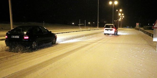 Erciyes'te kar sürprizi